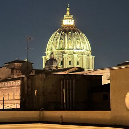 Ricettiva Risorgimento San Pietro E Musei Vaticani Рим Екстериор снимка